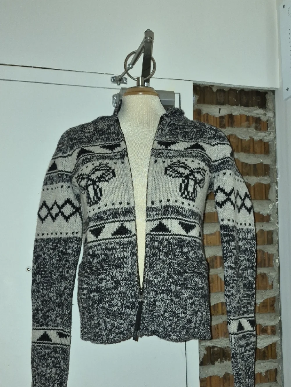 TNA Black and White Patterned Zip-Up Cardigan Sweater - Picture 1 of 8